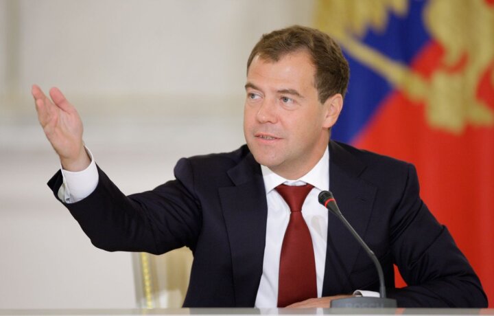 Медведев: столицей Украины станет Львов