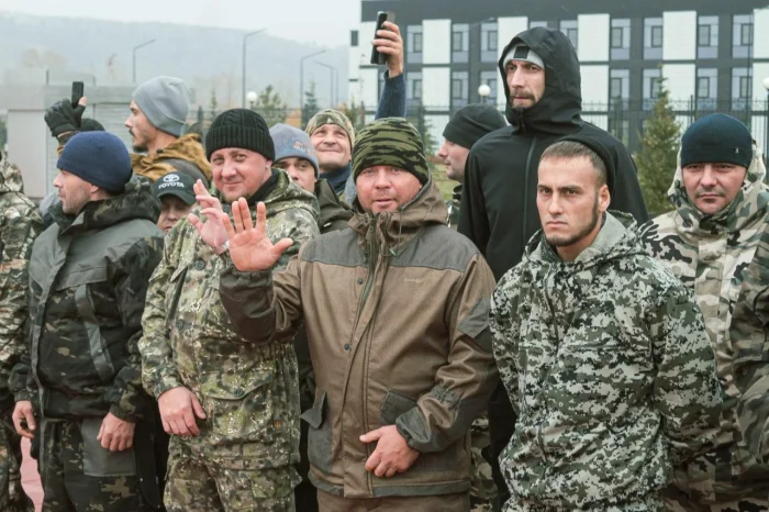 Мобилизации нет, но готовность должна быть: возможна ли новая волна мобилизации в России в 2025 году?