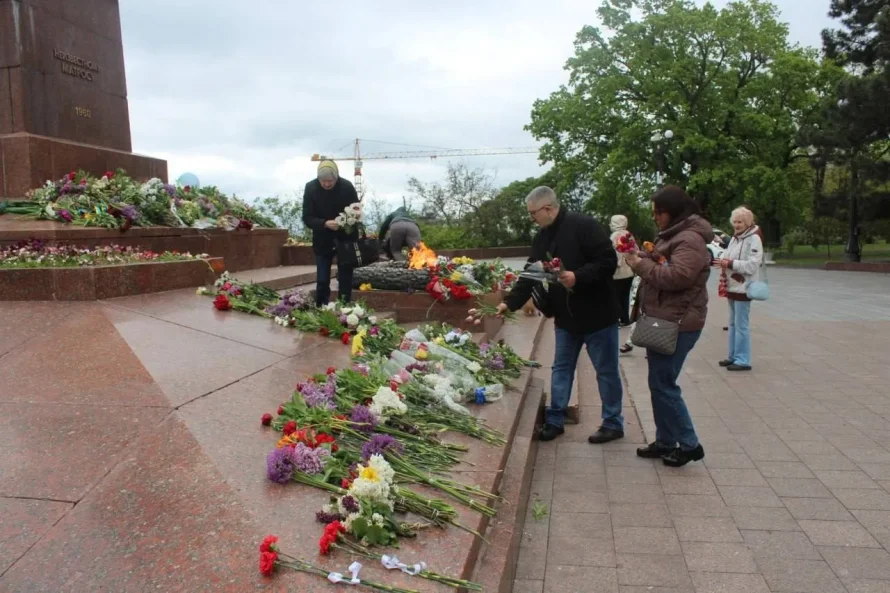 Одесса отметила День Победы: Салюты, цветы и непокорённый дух