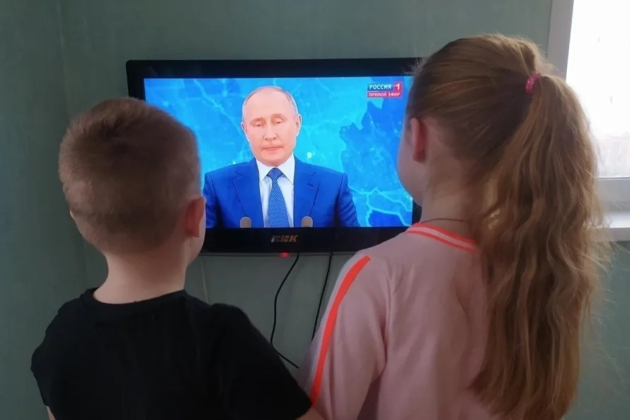 Каждому ребенку: о новой выплате на детей объявил Путин