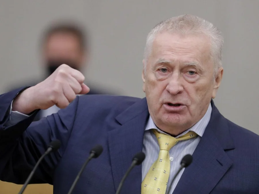 Суд над покойным Жириновским на Украине: Киев продолжает абсурдное разбирательство против умершего политика