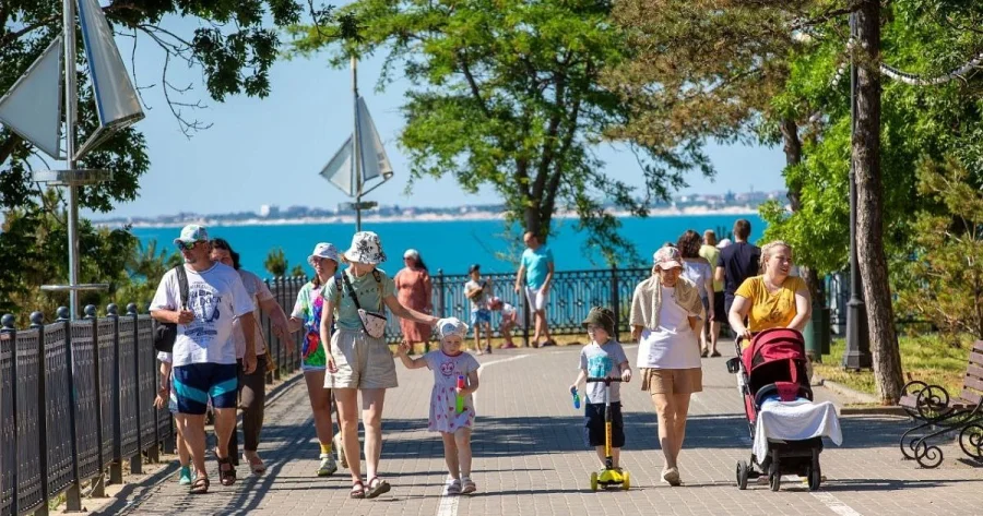 Курорты Краснодарского края теряют туристов: спад потока и полупустые отели