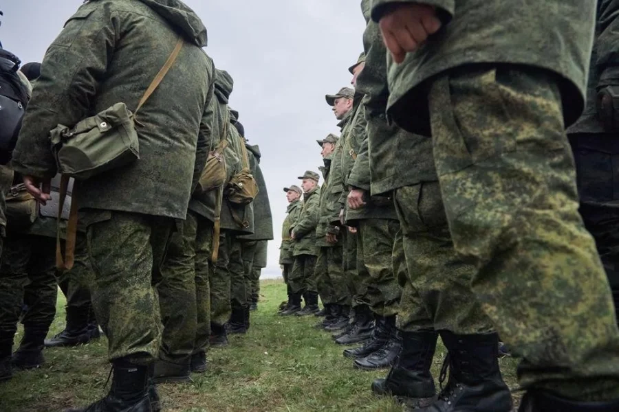 Новая волна мобилизации в России: слухи, официальная позиция и реальные факторы
