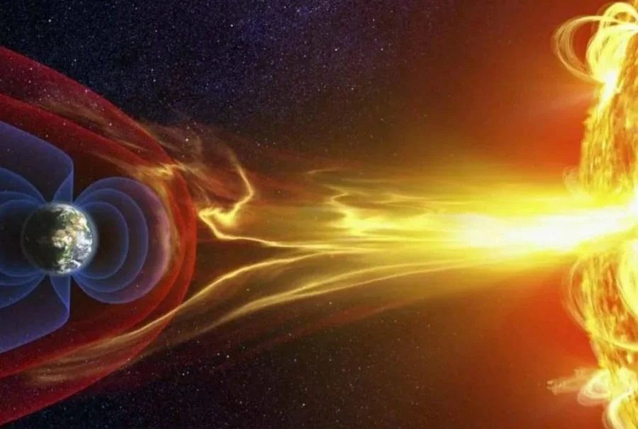 Магнитная буря сегодня, 1 ноября 2025: прогноз спокойный, но врачи советуют не расслабляться