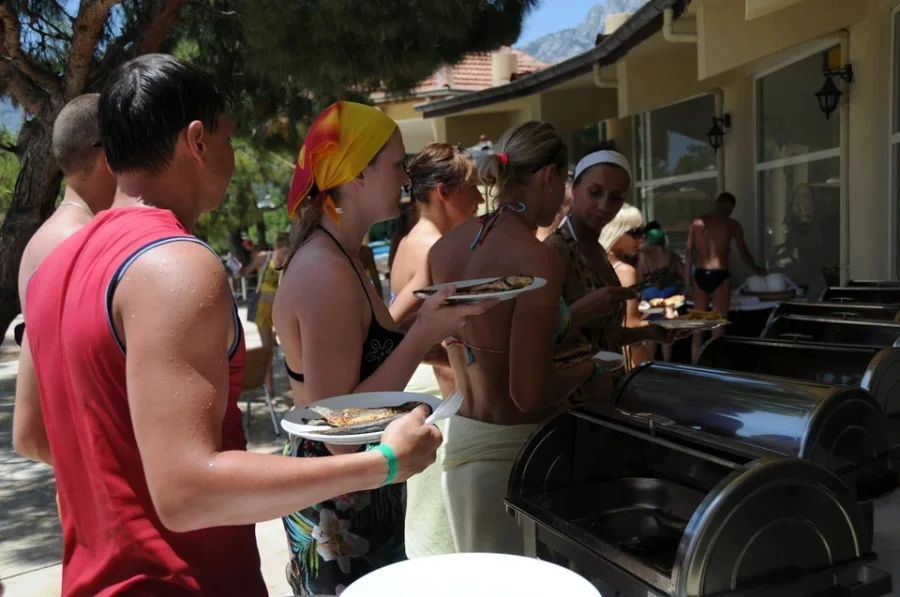 Турция не откажется от «всё включено»: власти и отельеры успокоили российских туристов