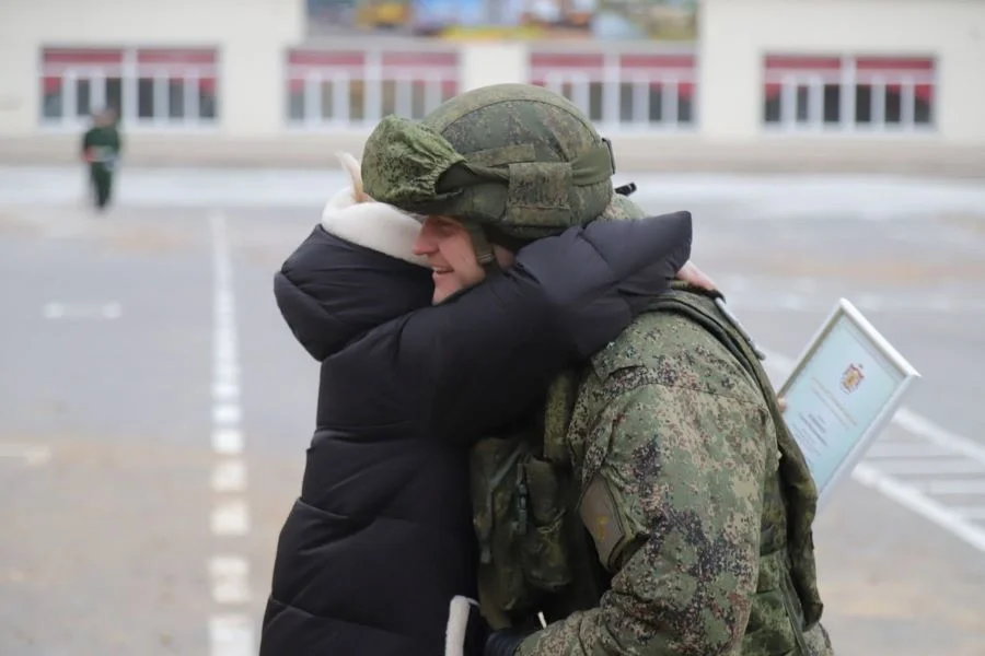 Демобилизация участников СВО: вернулось 167 тысяч, появились ли реальные сроки возвращения домой — что известно на 24 декабря 2025 года
