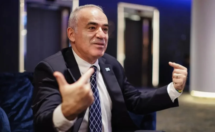 Суд заочно арестовал Гарри Каспарова: он проходит по делу о попытке захвата власти