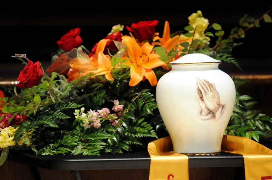 Кремация разрешена: Православная церковь изменила подход к захоронениям