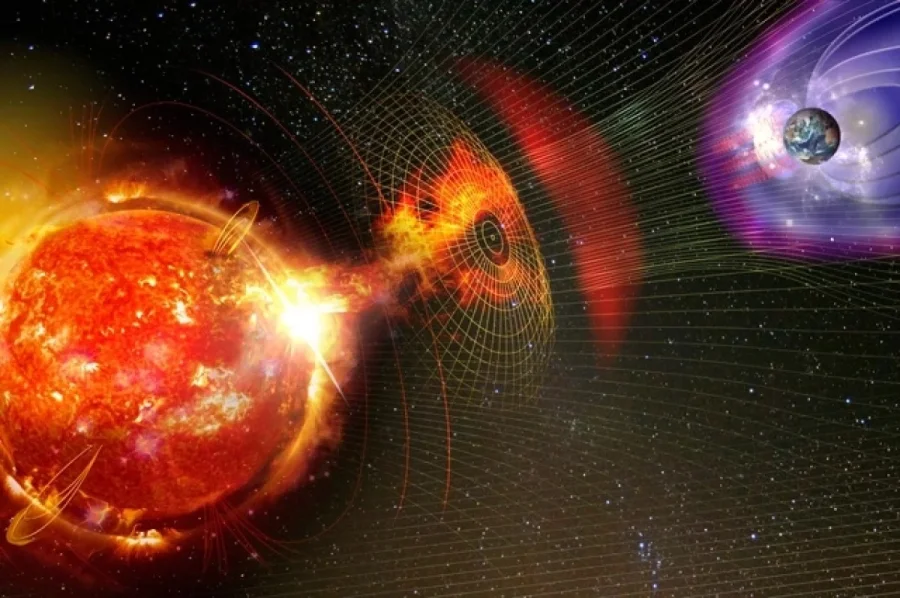 Красный уровень опасности: как пережить магнитную бурю 8 декабря и чего ждать от Солнца до Нового года