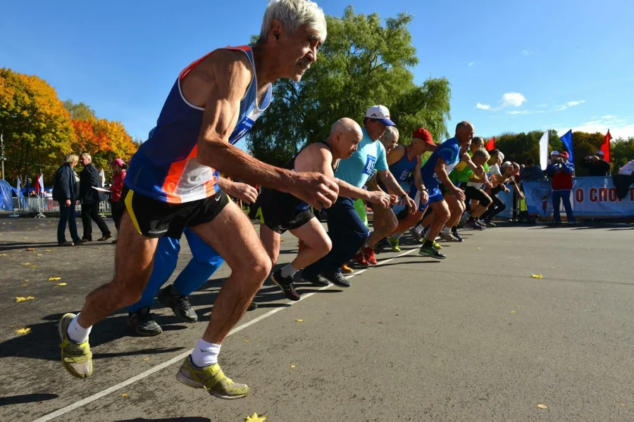 Не таблетки, а движение: найден простой способ жить дольше
