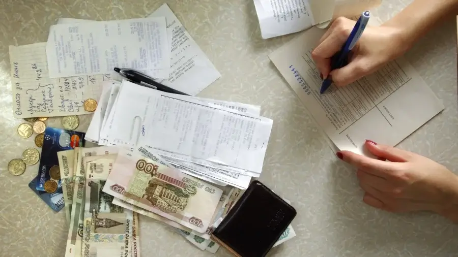 Лишние метры в платёжке: как одна строка в квитанции ЖКХ заставляет россиян переплачивать за коммуналку