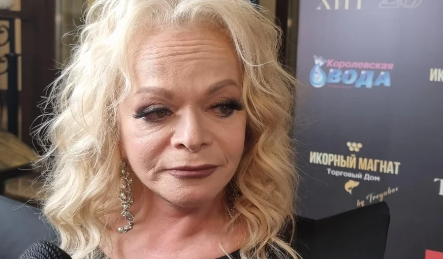 Угрозы расправы и фальшивый бренд: скандал вокруг недвижимости Ларисы Долиной получил криминальное продолжение