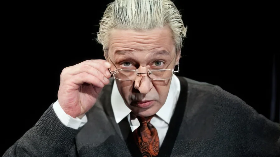 Аншлаг до премьеры: возвращение Михаила Ефремова на сцену спровоцировало билетный дефицит