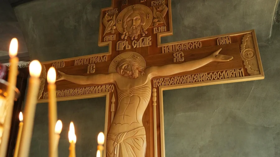 Русская православная церковь разъяснила смысл Вселенской родительской субботы: день молитвы, памяти и духовного единения