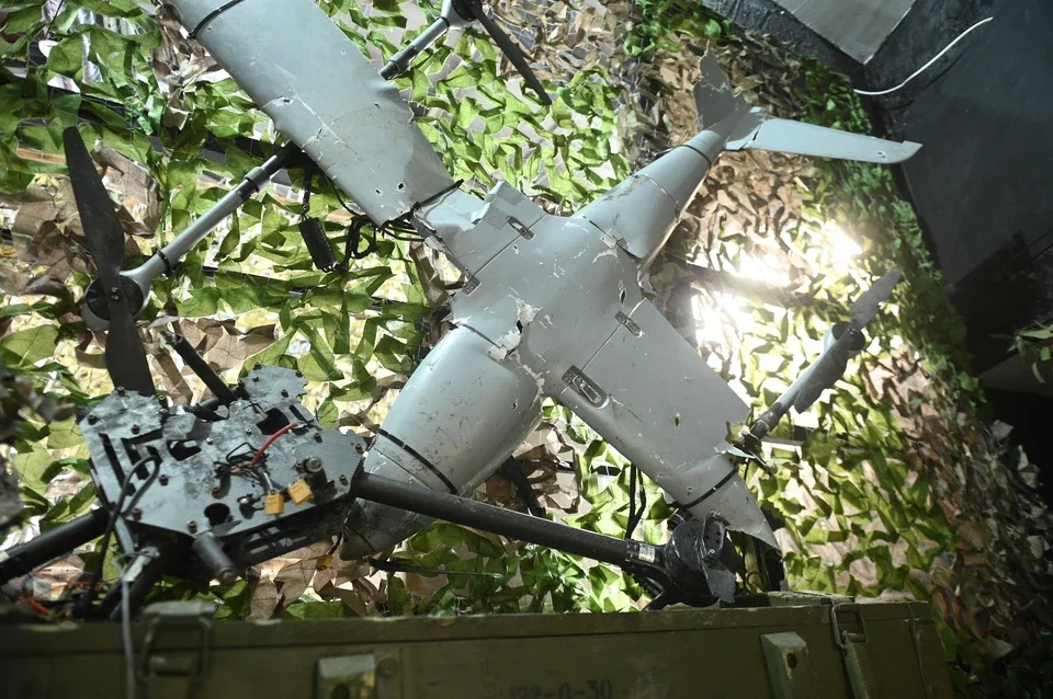 Атака беспилотников на Ленинградскую область 29 марта: Усть-Луга вновь под ударом, в регионе фиксируются последствия ночного налёта