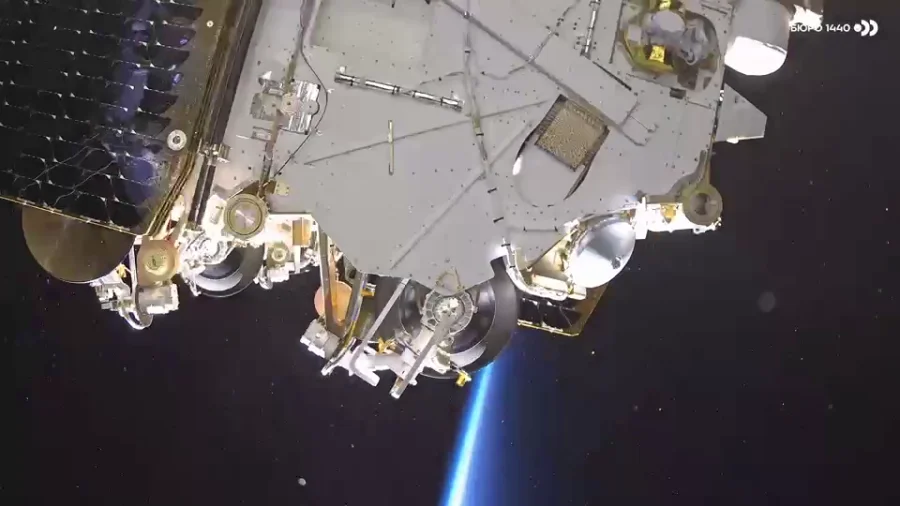 Россия вывела на орбиту первые 16 интернет-спутников «БЮРО 1440»