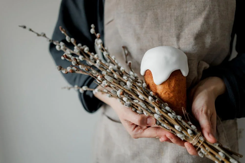 Вербное воскресенье и кладбища: что на самом деле разрешает церковь — разъяснение священнослужителя