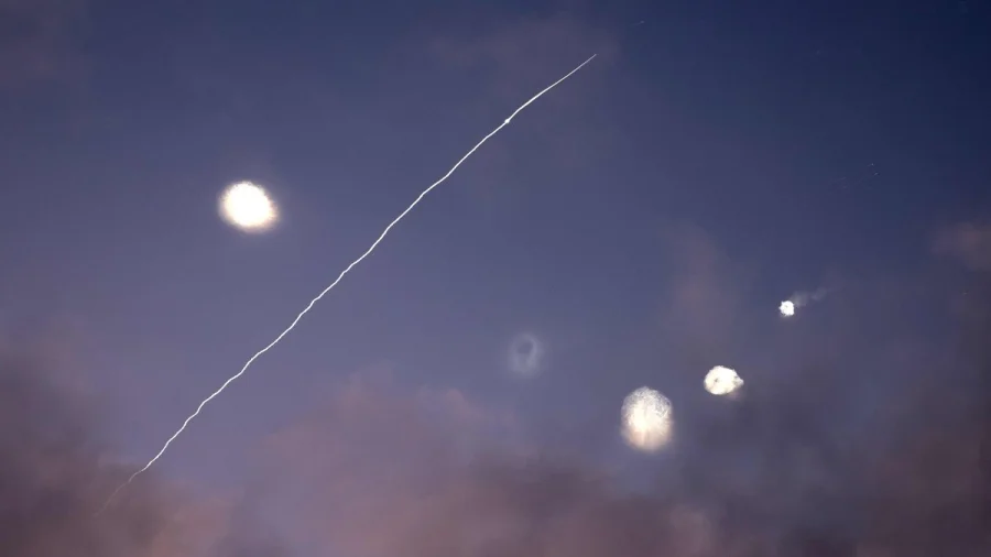 Ночная атака БПЛА на Волгоградскую область 10 апреля: серия взрывов, работа ПВО и последствия удара