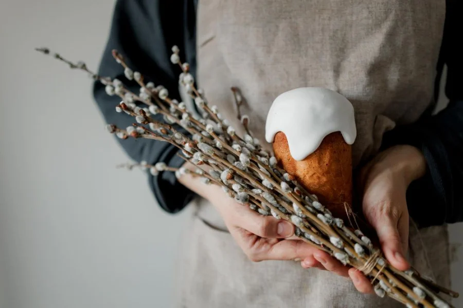 Вербное воскресенье и кладбища: что на самом деле разрешает церковь — разъяснение священнослужителя