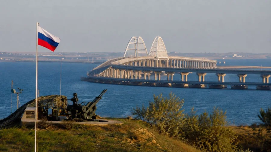 Обстановка в Крыму 6 августа 2026 года: что происходит на полуострове, работает ли Крымский мост и безопасно ли ехать на отдых