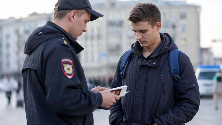 Штрафа не будет? В МВД объяснили, что грозит россиянину без паспорта