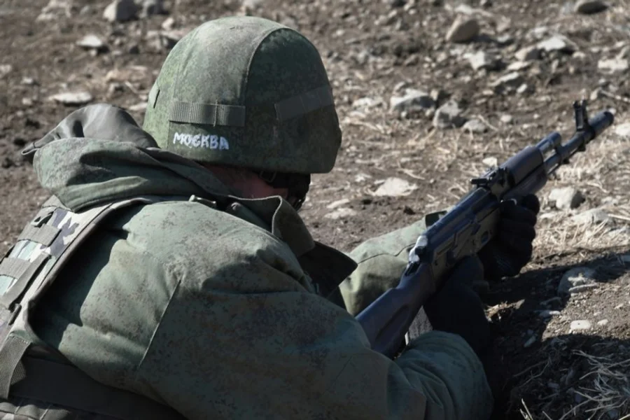 «Я знал, куда я иду»: боец без обеих ног прополз 10 километров до своих
