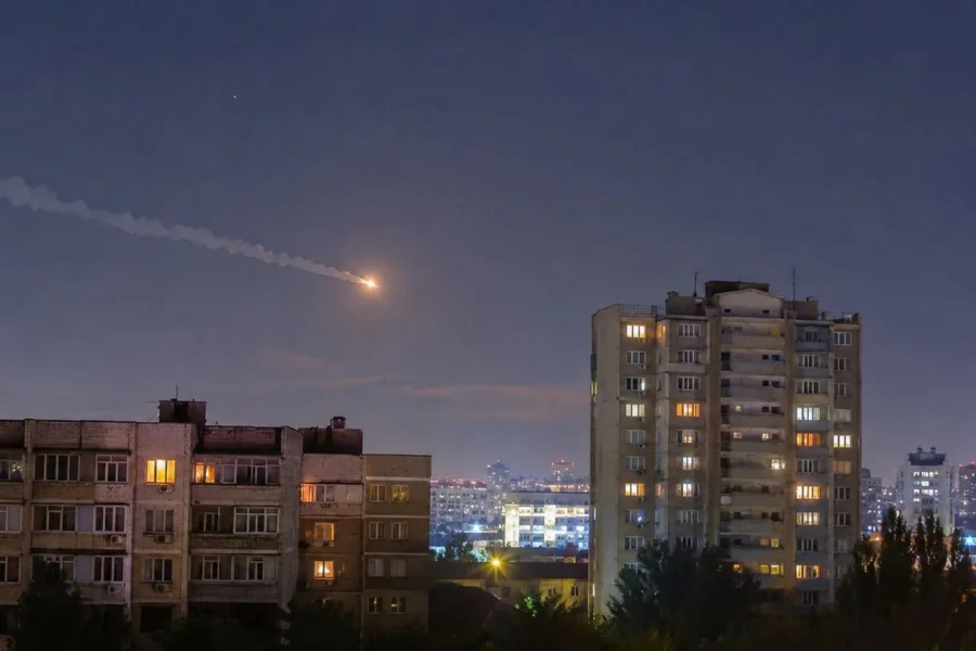 БПЛА с опасной начинкой: после атаки на Москву в стеклопакете нашли металлический шарик