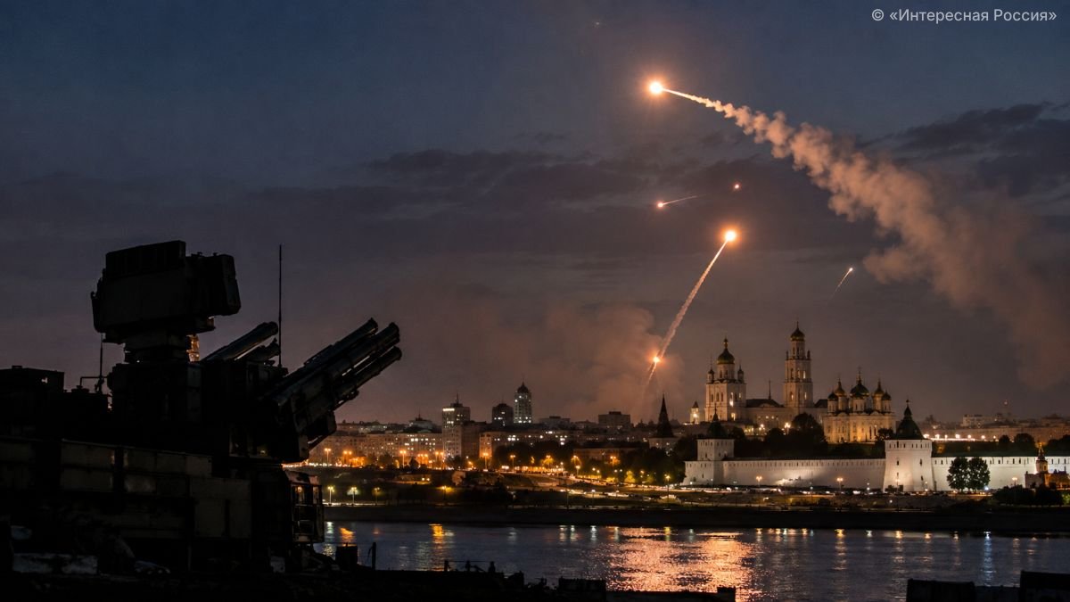 Украинские беспилотники пытаются атаковать Астраханскую область ночью 16 сентября: что известно к утру