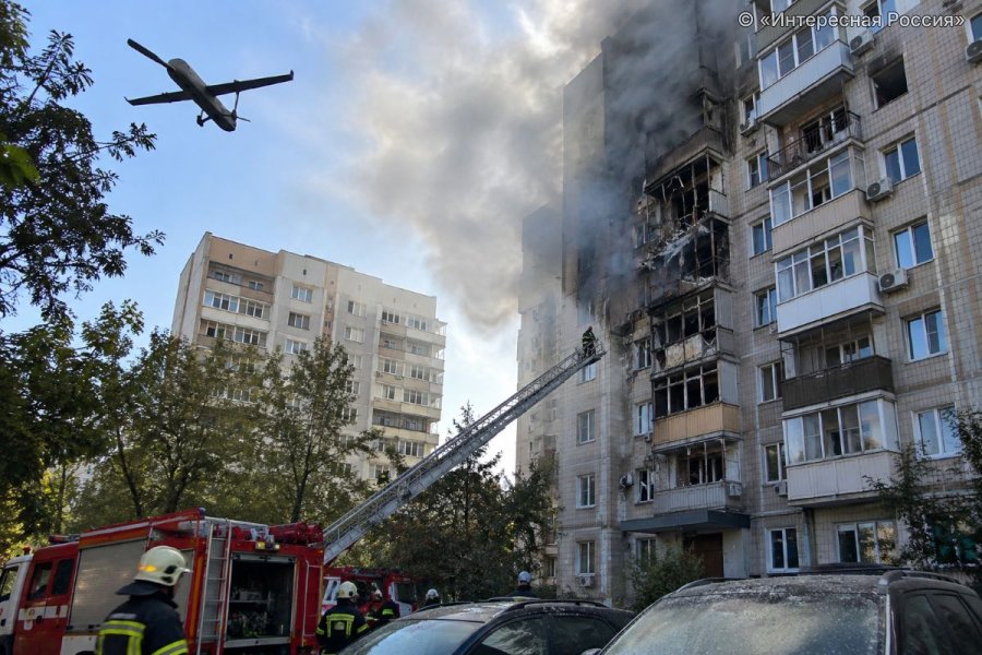 Украинские БПЛА атаковали Ростов утром 6 сентября: повреждены две многоэтажки, пострадал ребёнок