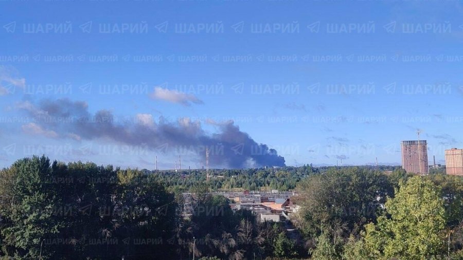 Жители Рязани сообщили о пожаре в районе НПЗ после атаки дронов: последние данные