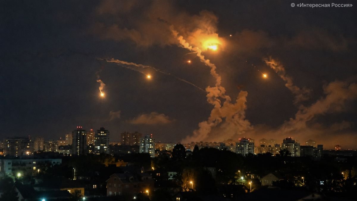 Взрывы над Подмосковьем 3 октября: ПВО отразила новую атаку БПЛА на Московский регион