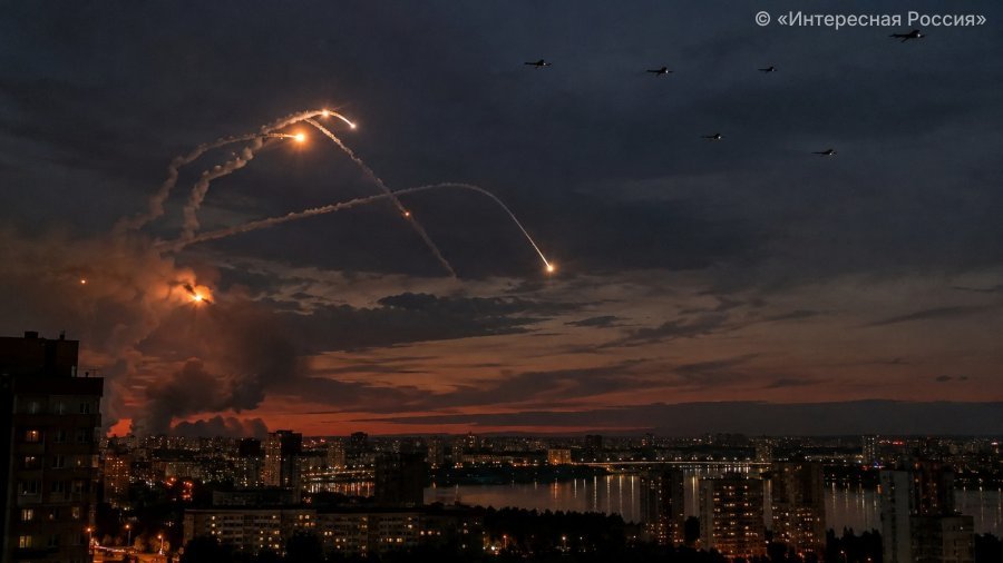 Взрывы в Воронеже сегодня, 28.10.2026: атака БПЛА ночью, сирены в районах и ракетная опасность — последние новости