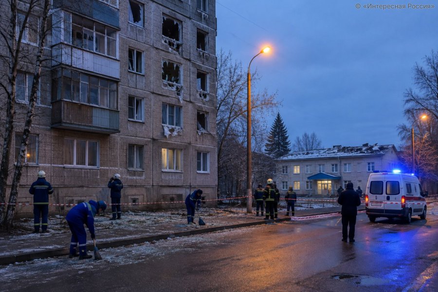 Атака беспилотников на Липецк 22 октября: пострадал мужчина, повреждены дома и поликлиника